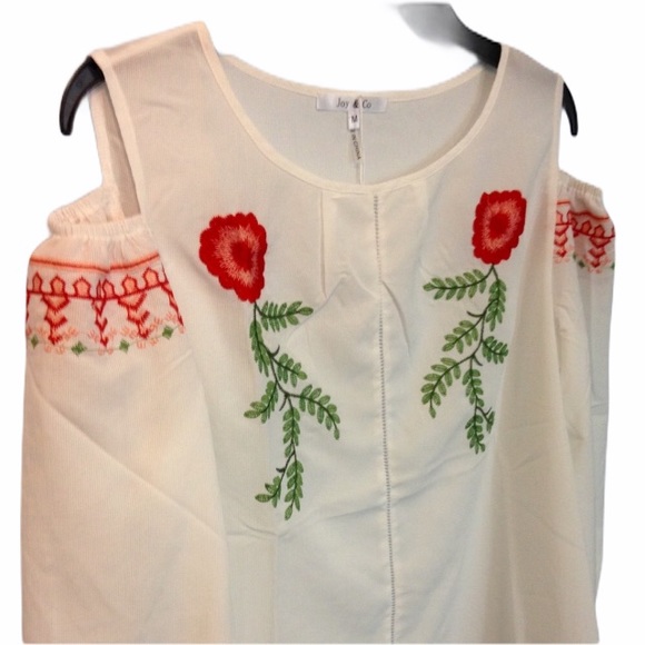 New Floral Embroidered Cold Shoulder Blouse Medium - Picture 6 of 7